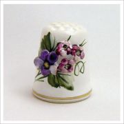 Naparstek ceramiczny z fiołkiem i kwiatuszkami NK004